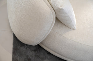 Love Seat / Daybed – Soft Curve Design